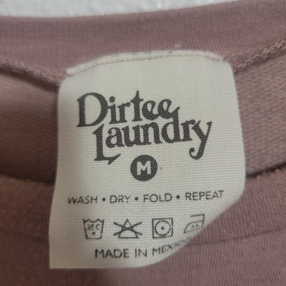 Dirtee Laundry cropped boxy top blush color size medium - Picture 2 of 5